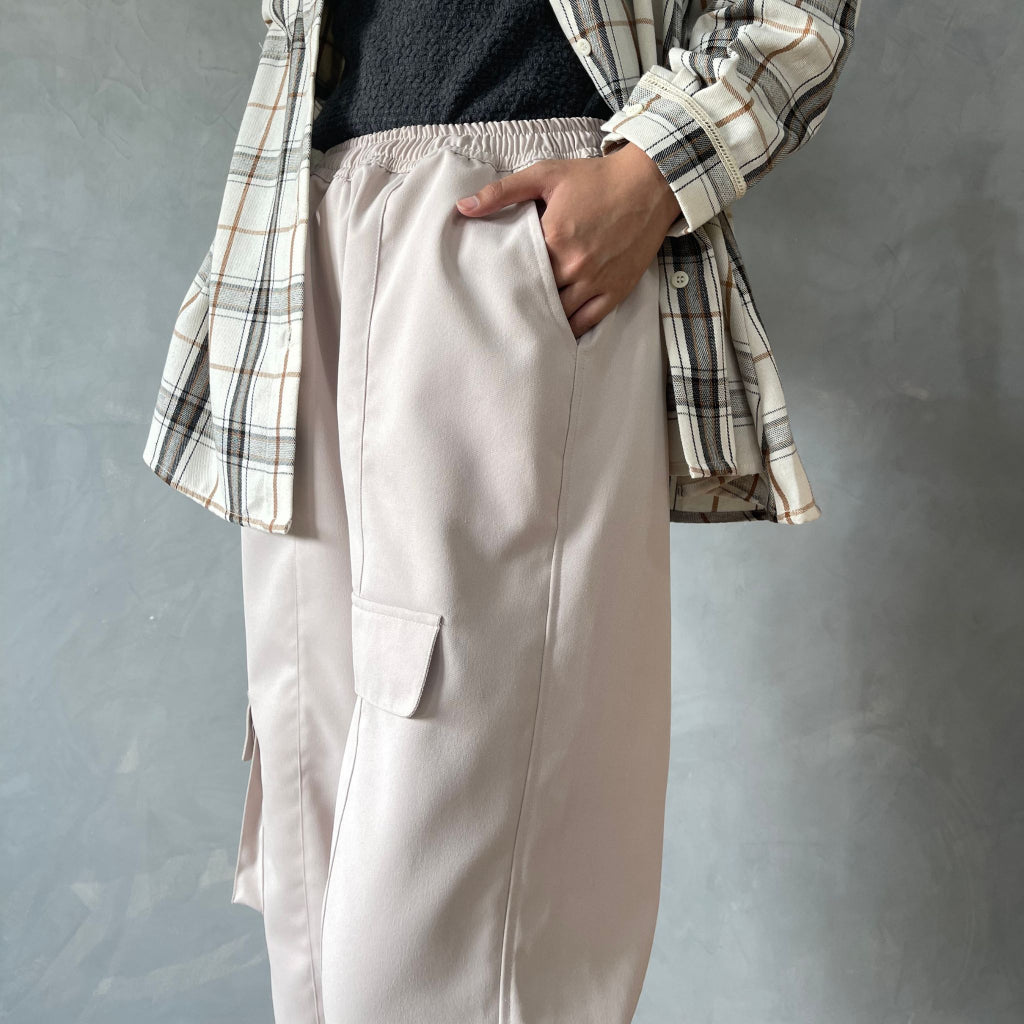 Image of Eclemix Pants Jiano | Celana Panjang Wanita Cargo